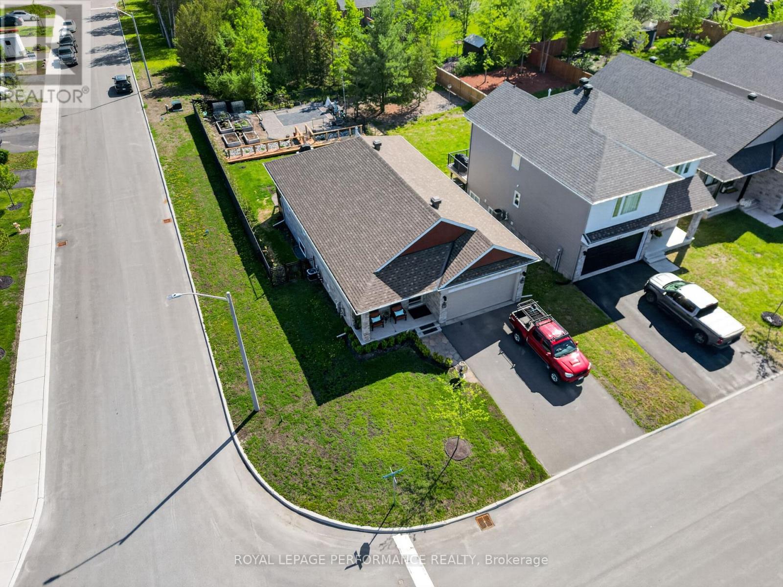 669 BRACEWELL STREET - 30