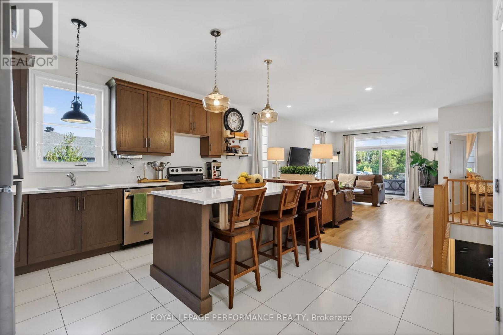 669 BRACEWELL STREET - 8