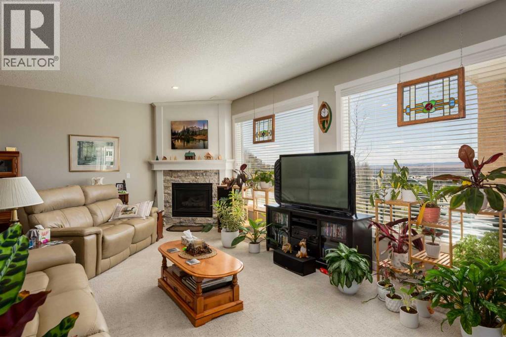 26 Eagleview Way, Cochrane