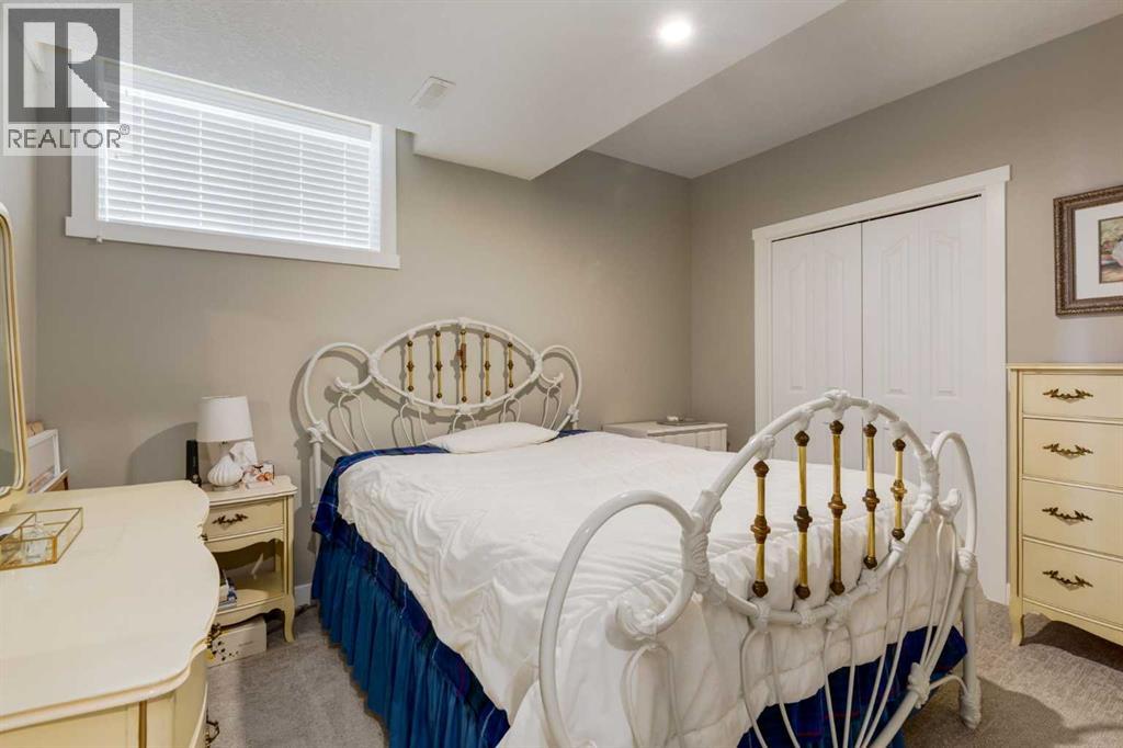 26 Eagleview Way, Cochrane