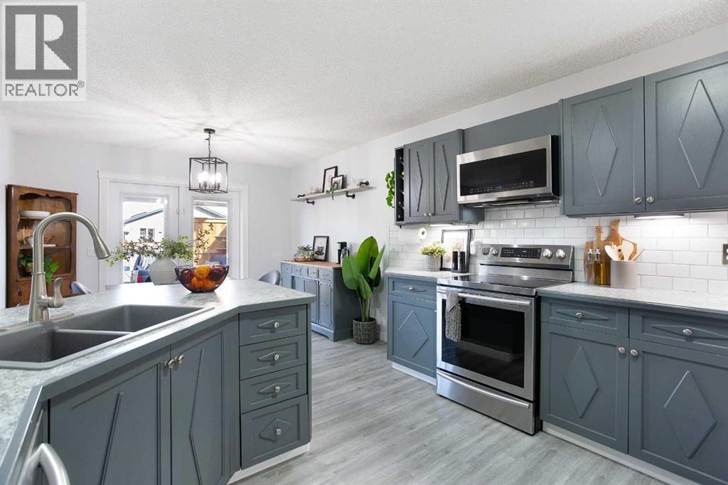 8 Thorndale Close SE - 7