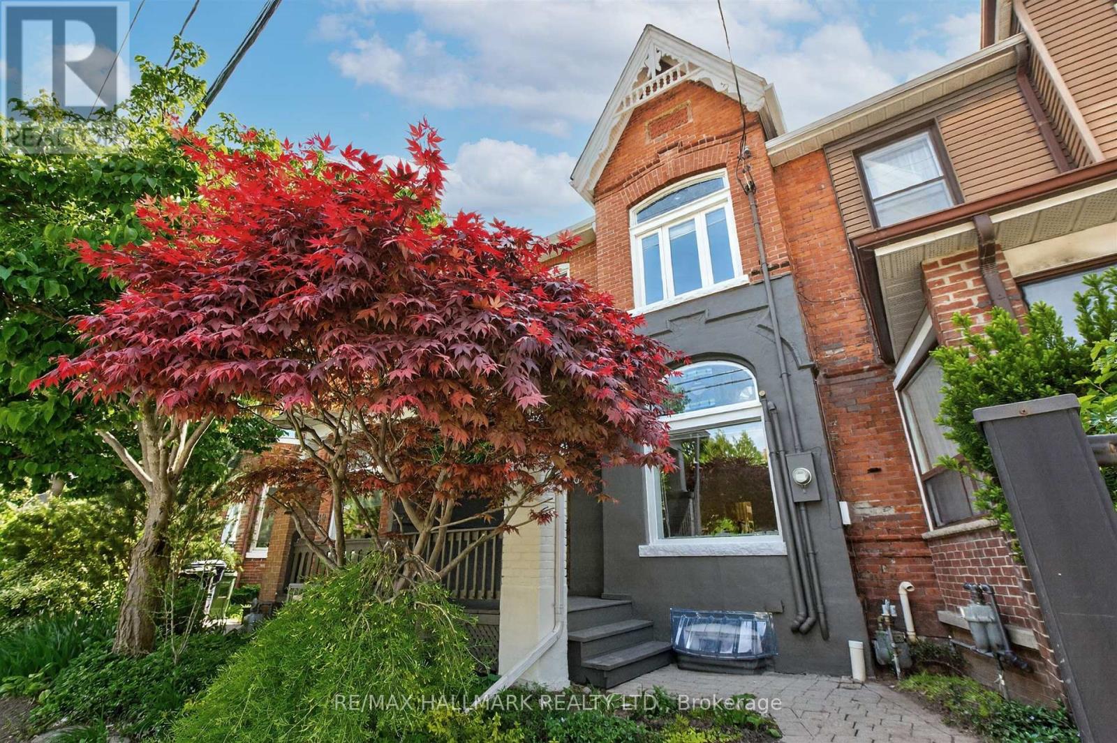 82 DAWES ROAD - 1