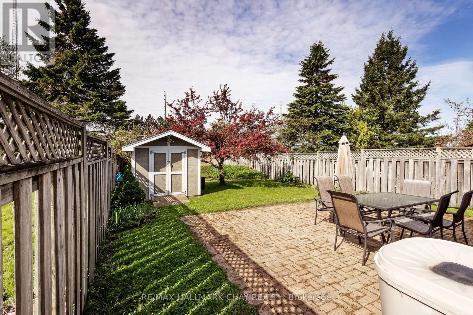 90 LAIDLAW DRIVE - 30