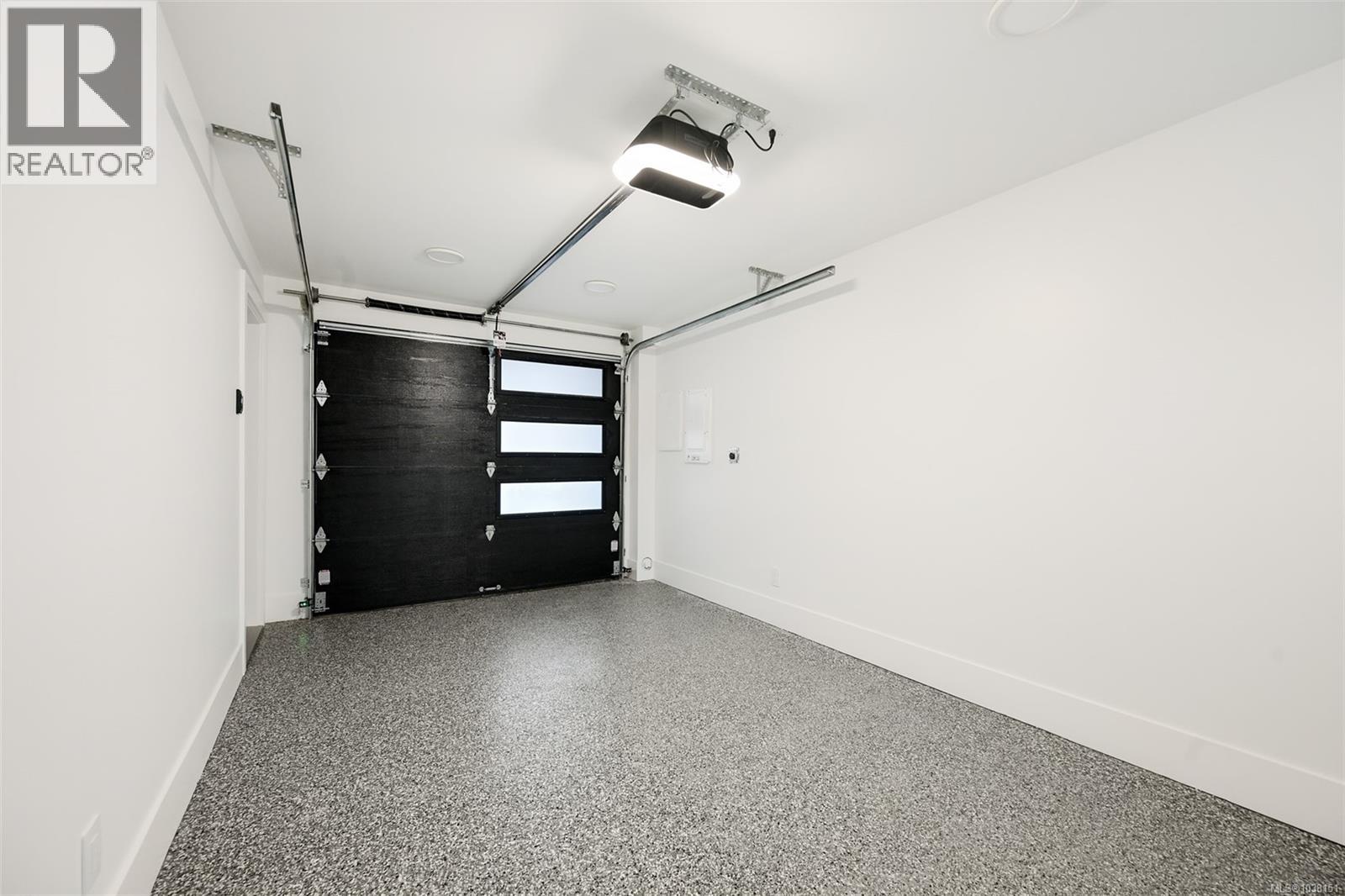 #1 2268 Bowker Ave - 47
