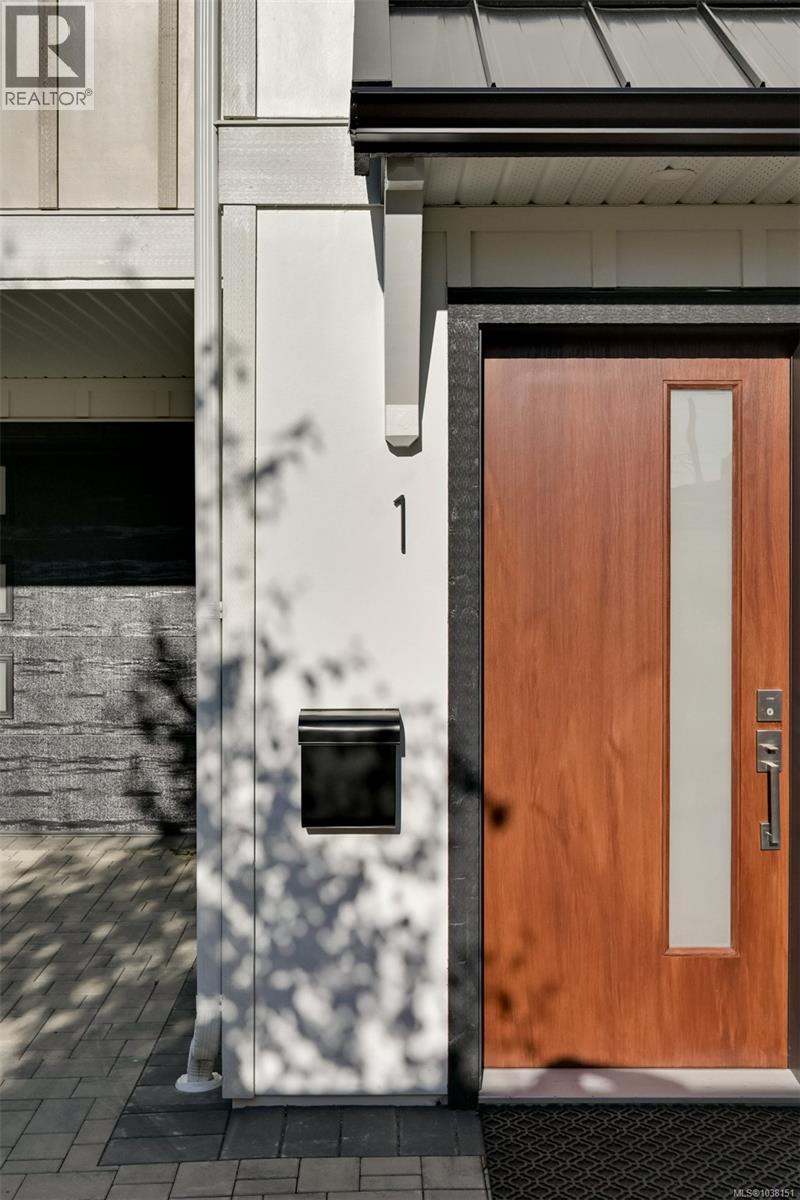 #1 2268 Bowker Ave - 52