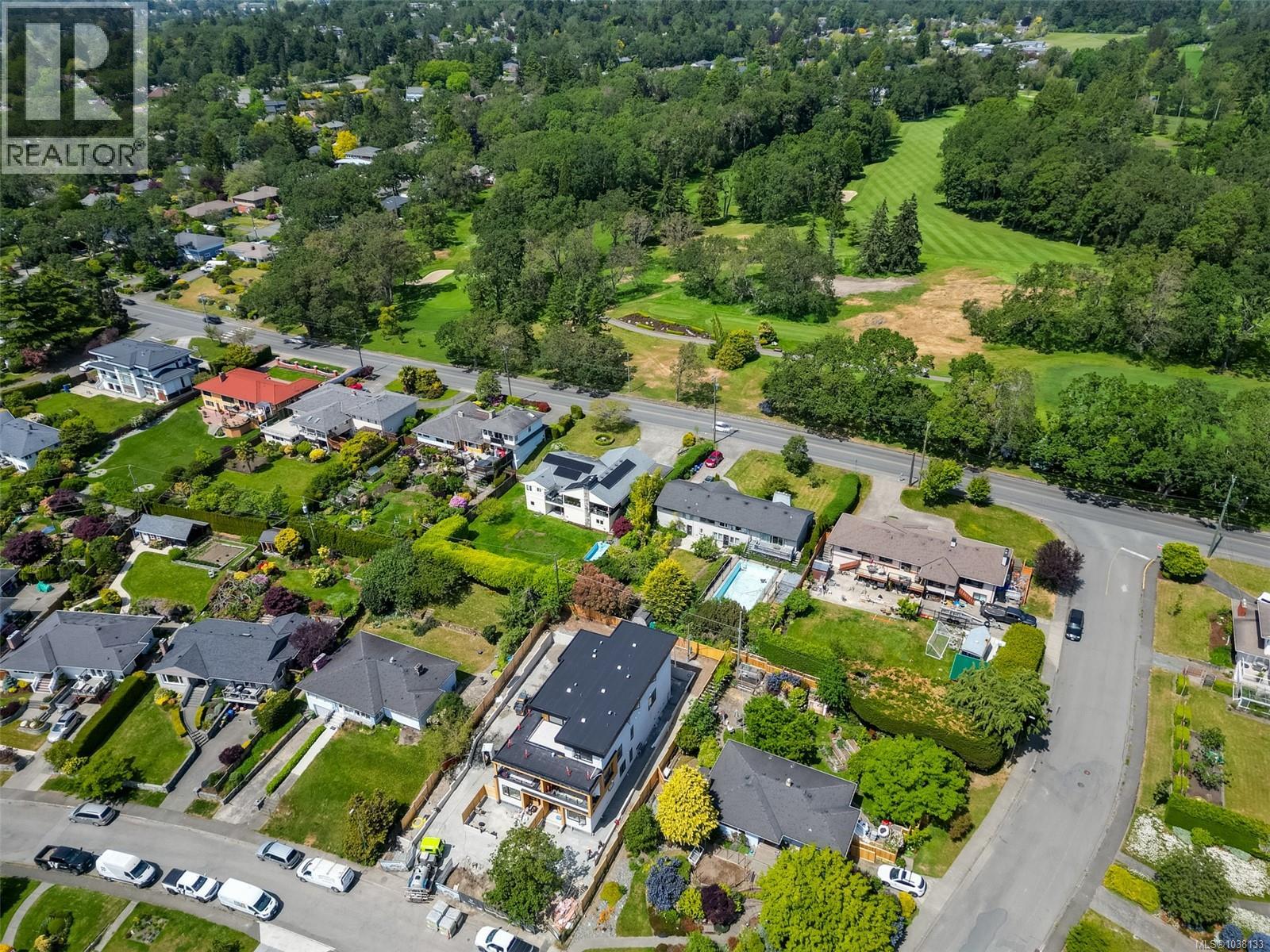 #1 3080 Oakdowne Rd - 27