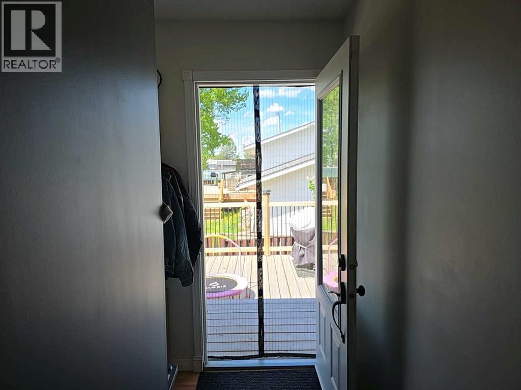 401 7 Avenue - 18