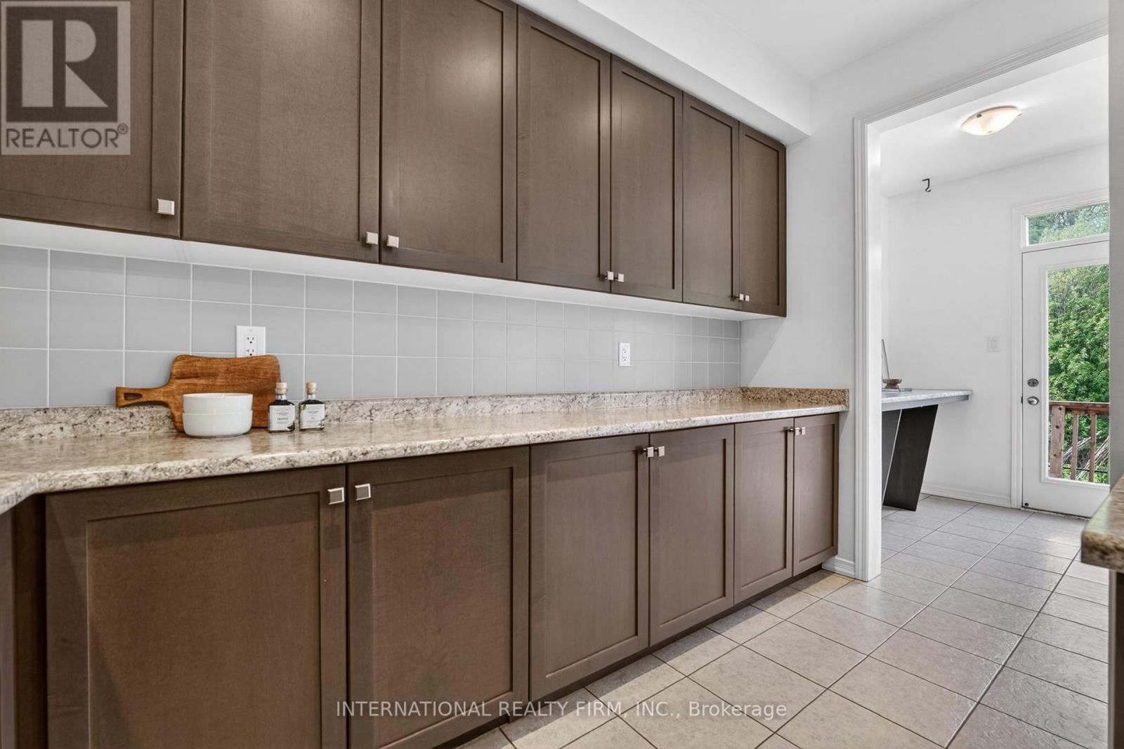 7785 HACKBERRY TRAIL - 23