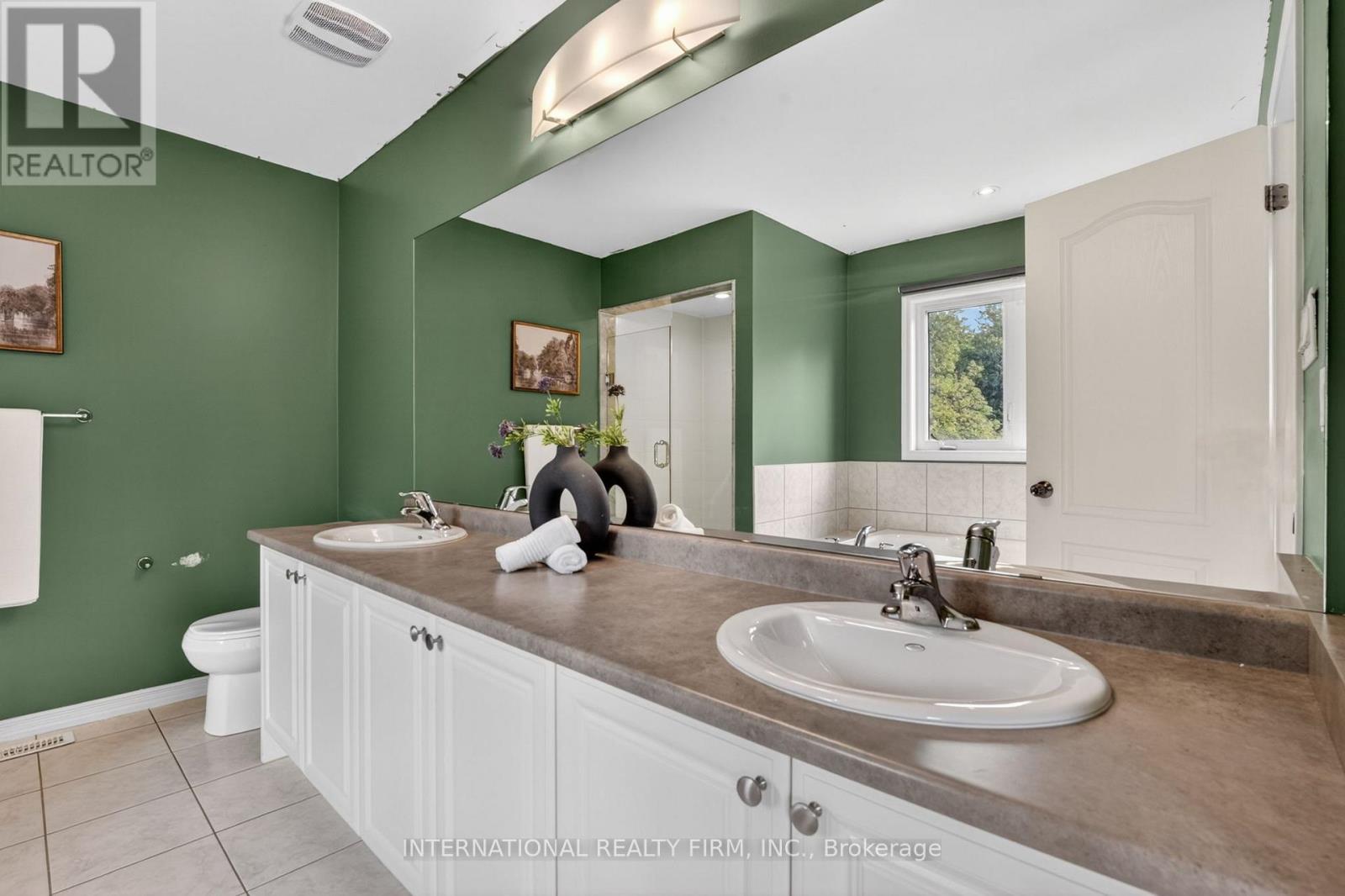 7785 HACKBERRY TRAIL - 43