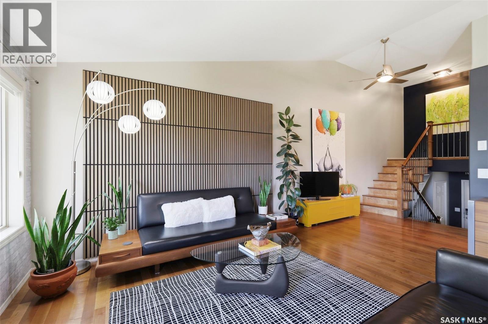 #104 1110 Briarwood ROAD - 14