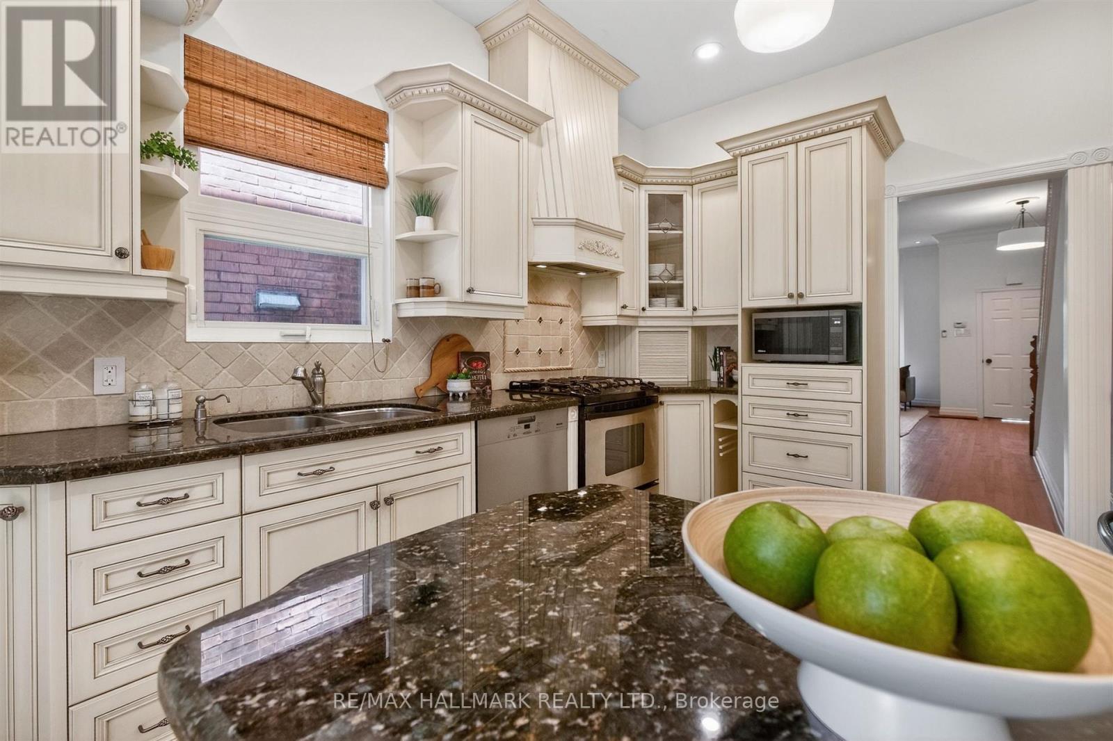 82 DAWES ROAD - 20