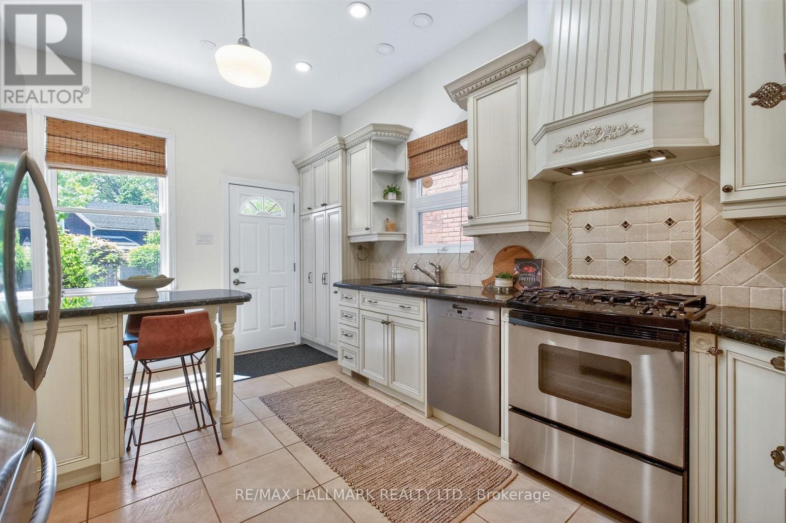 82 DAWES ROAD - 22
