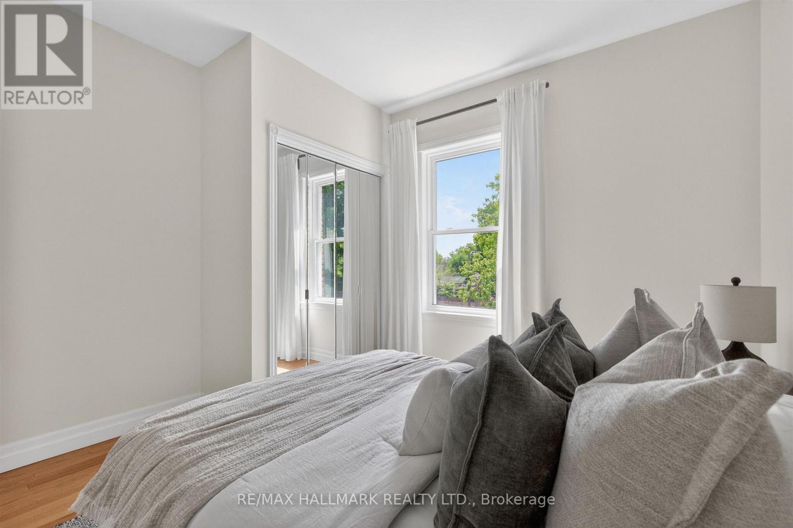 82 DAWES ROAD - 35