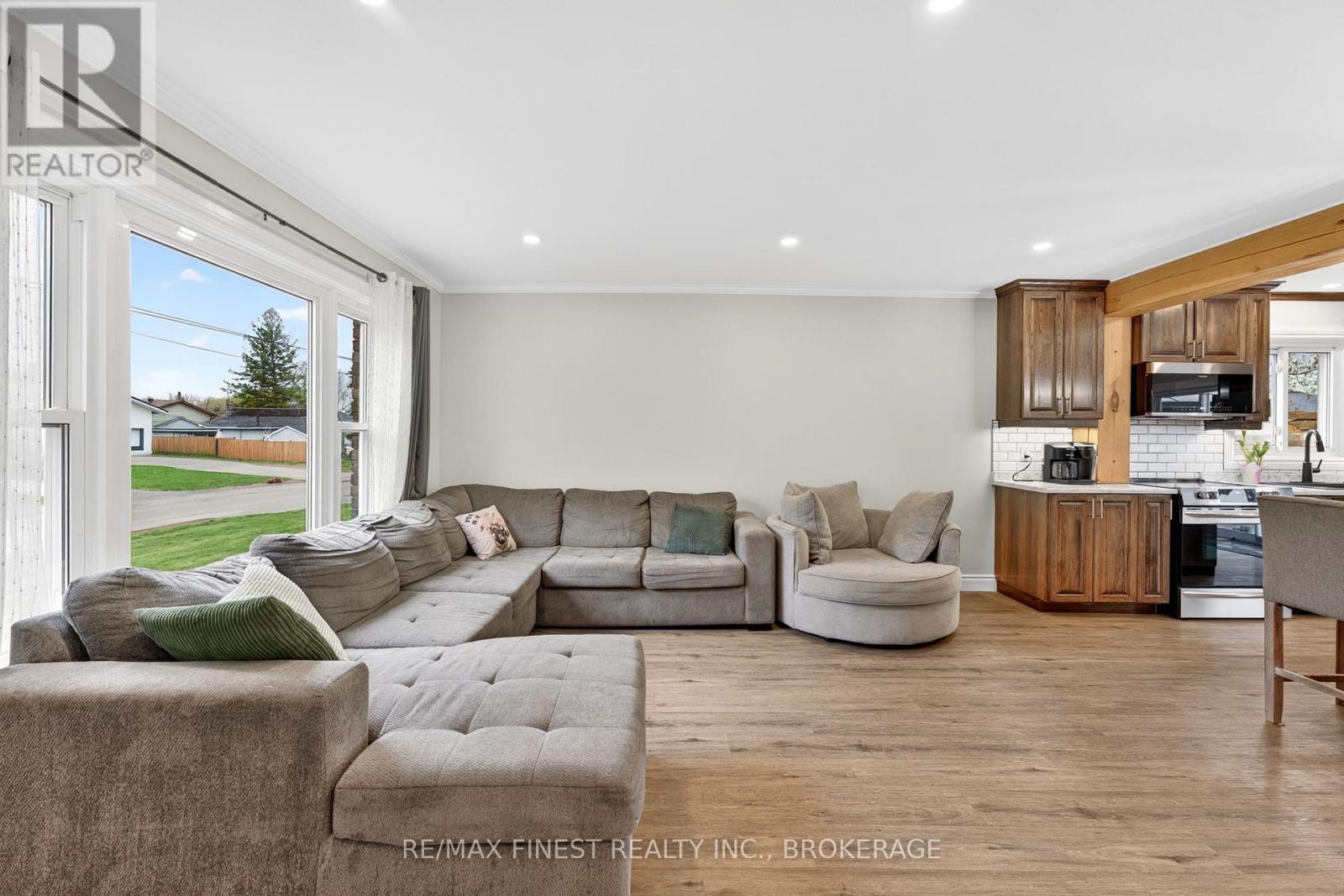 239 CROSS STREET - 6