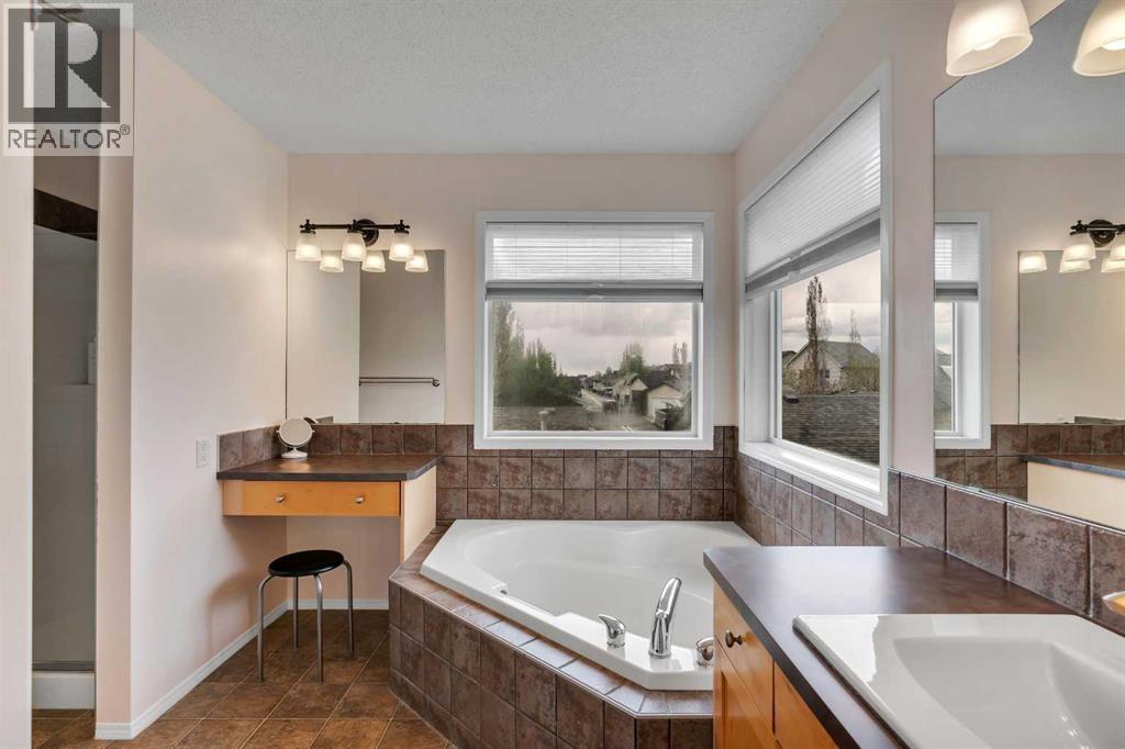 104 Prestwick Street SE - 25