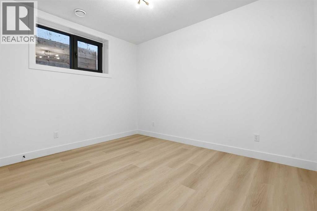 1429 26A Street SW - 36