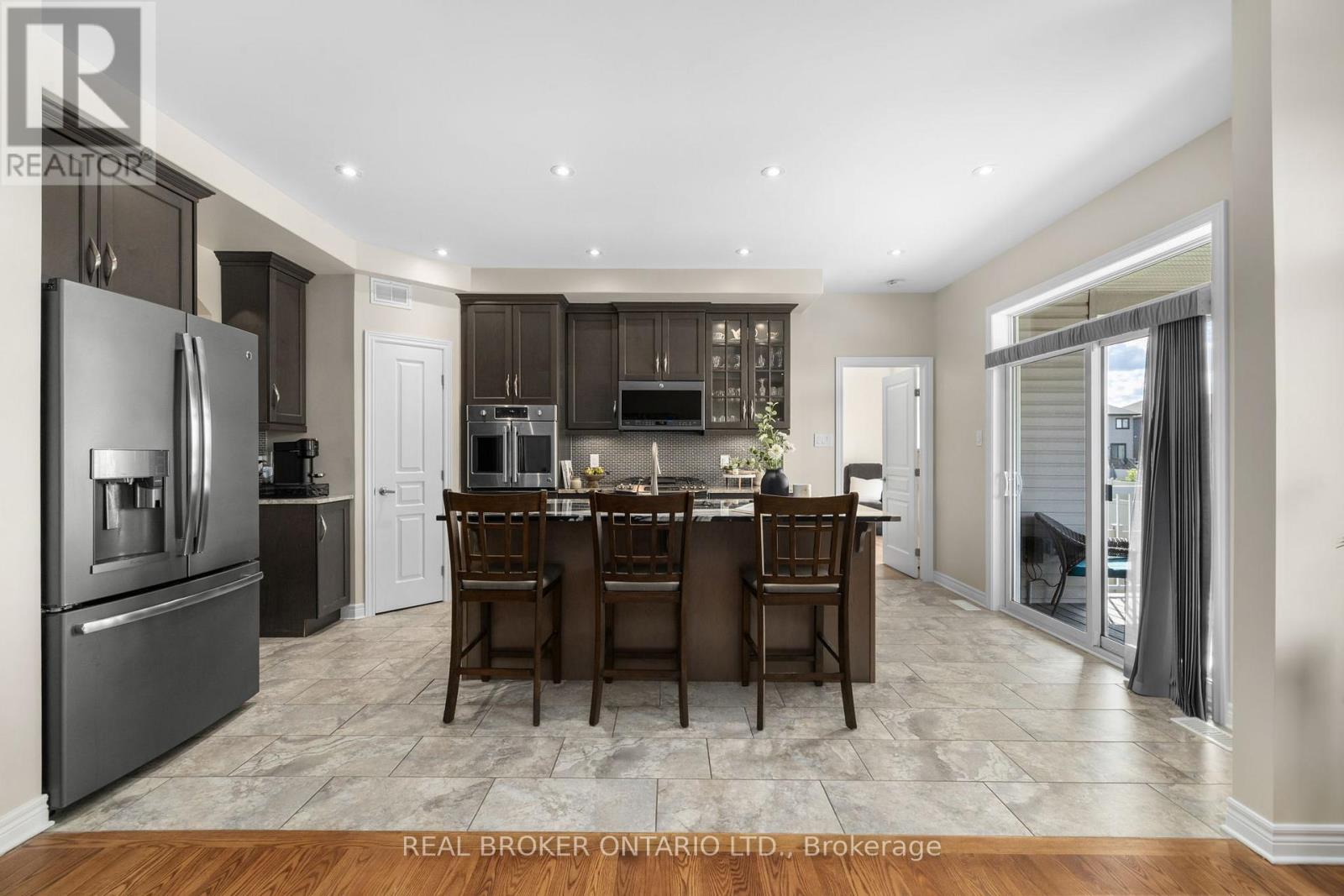18 BRYCE COURT - 19