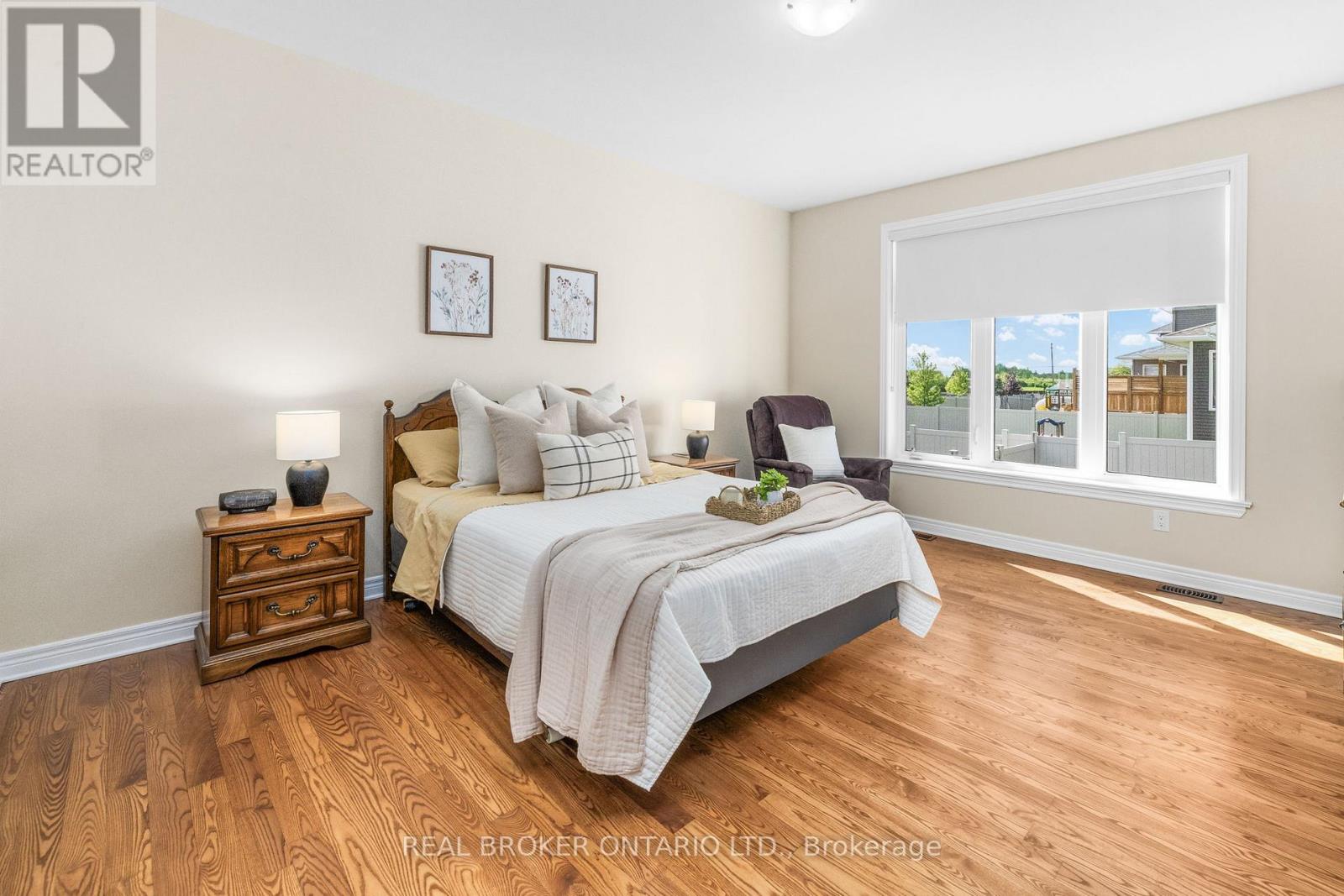 18 BRYCE COURT - 26