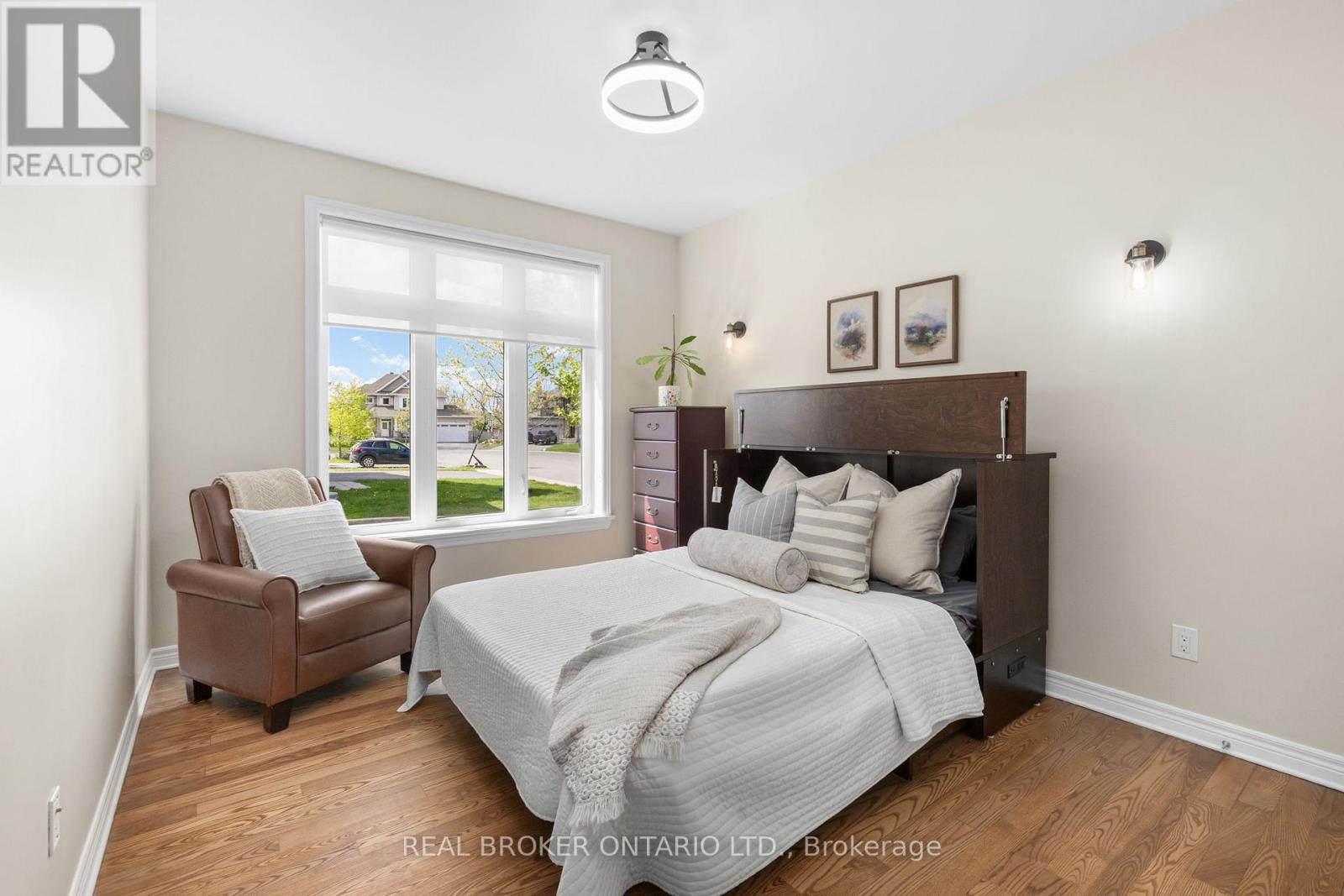 18 BRYCE COURT - 31