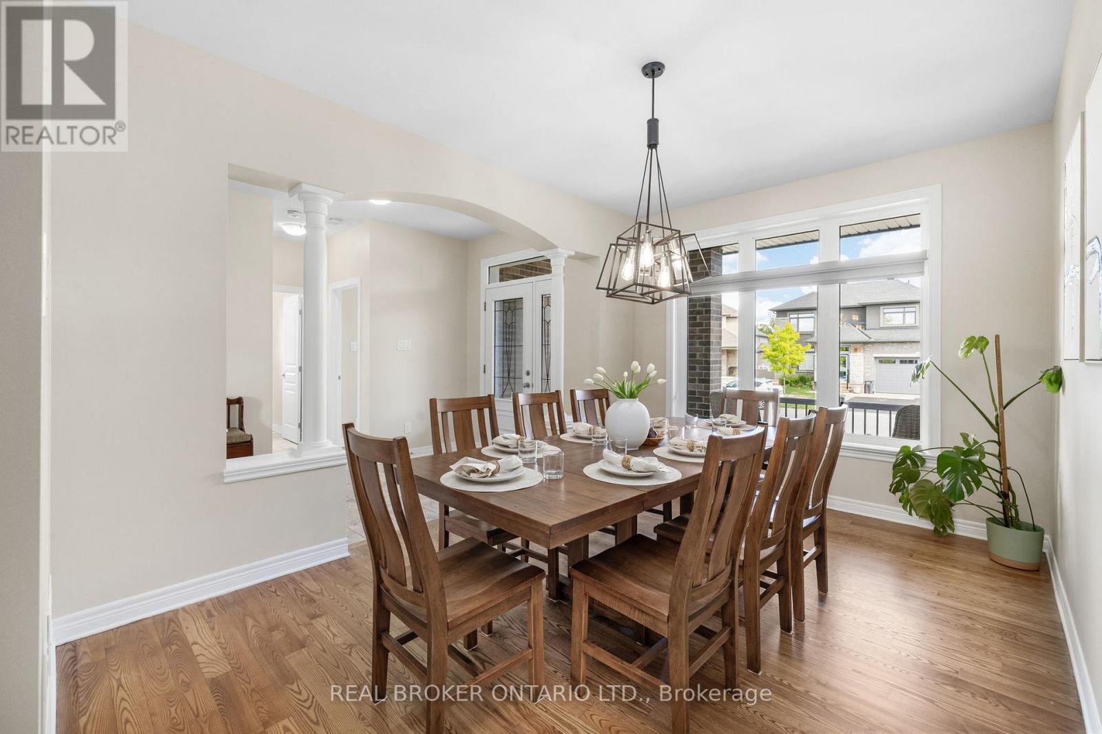 18 BRYCE COURT - 8