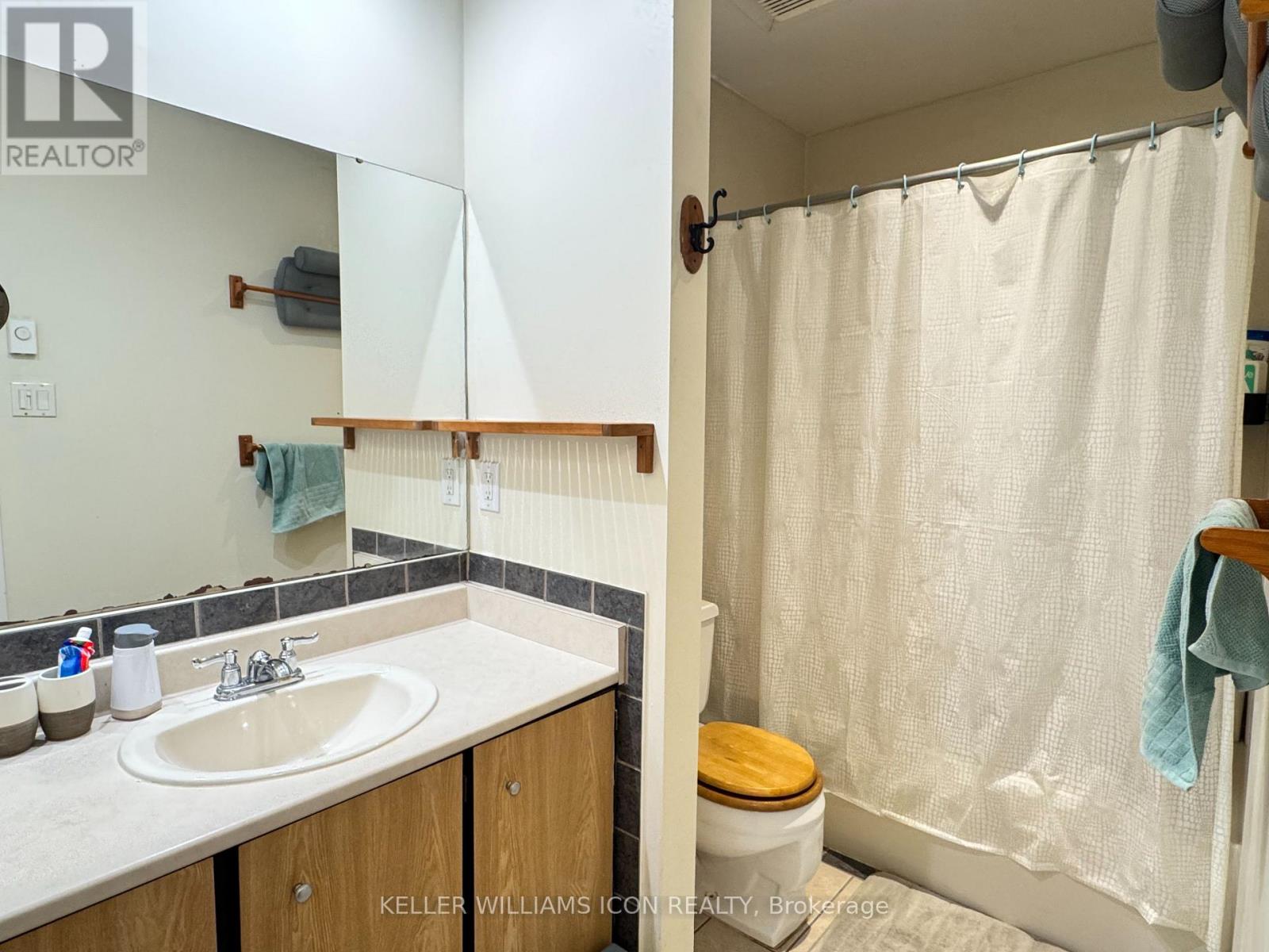3 Bed, 2 Bath Apartment for Rent in Ottawa – 245 – 3445 UPLANDS DRIVE, Ottawa – MLS# X13211718 - Image 10