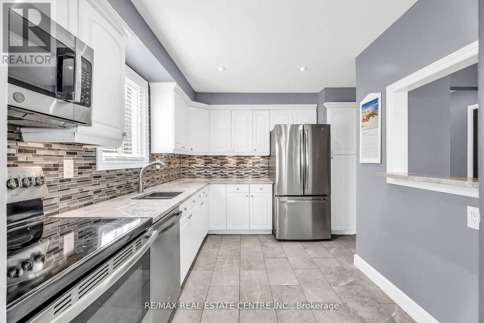 33 FOURTH AVENUE - 10
