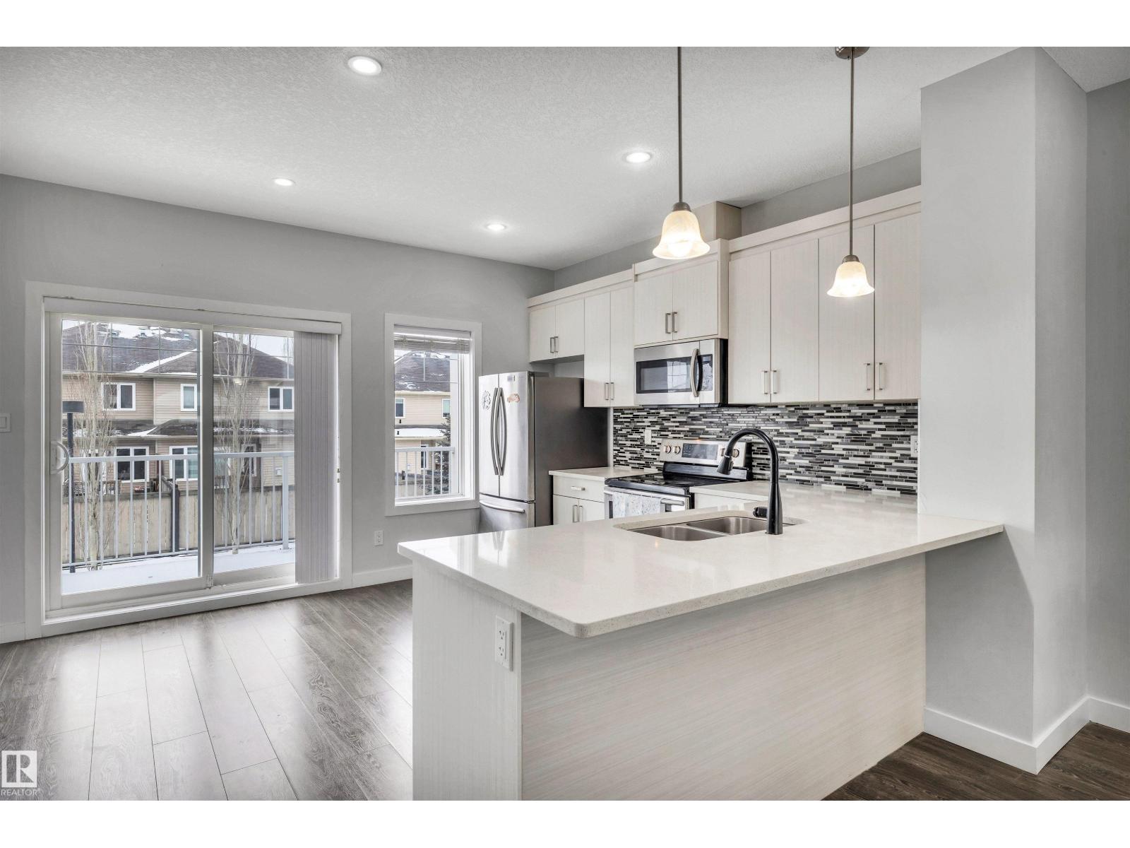 #57 723 172 ST SW - 12