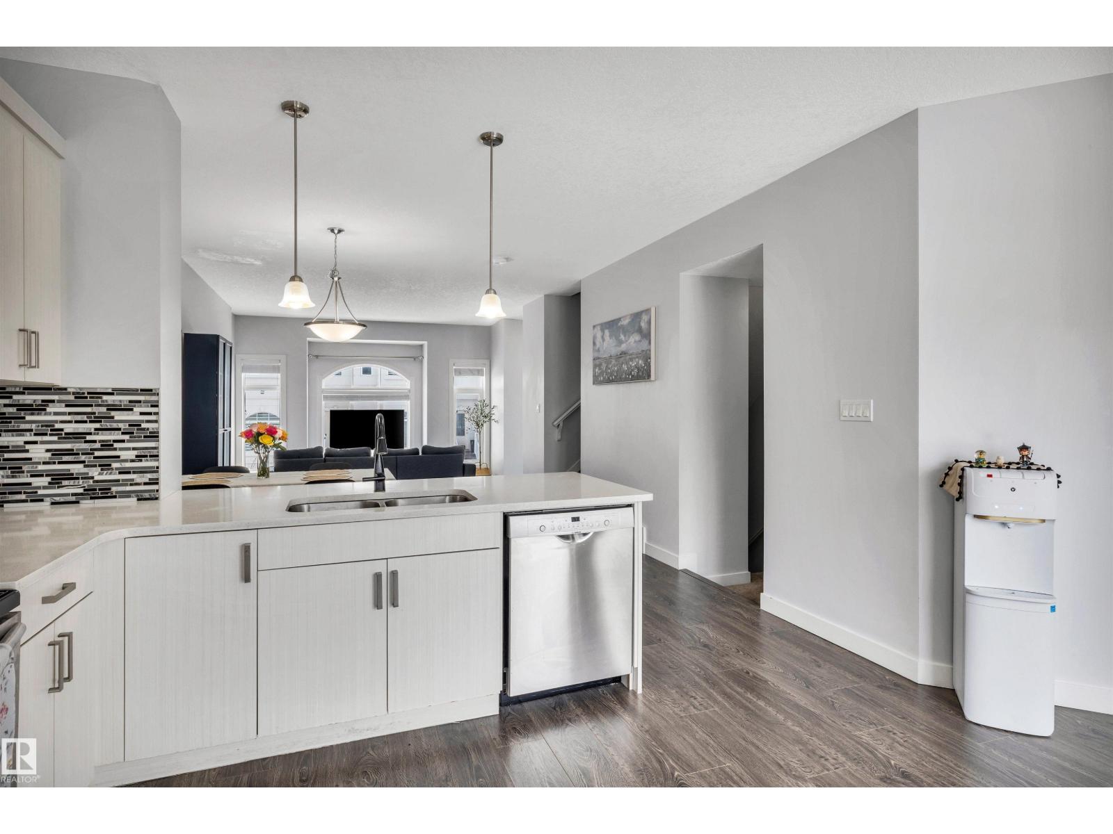 #57 723 172 ST SW - 15