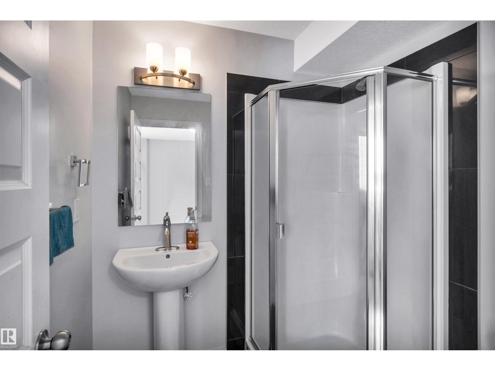 #57 723 172 ST SW - 30