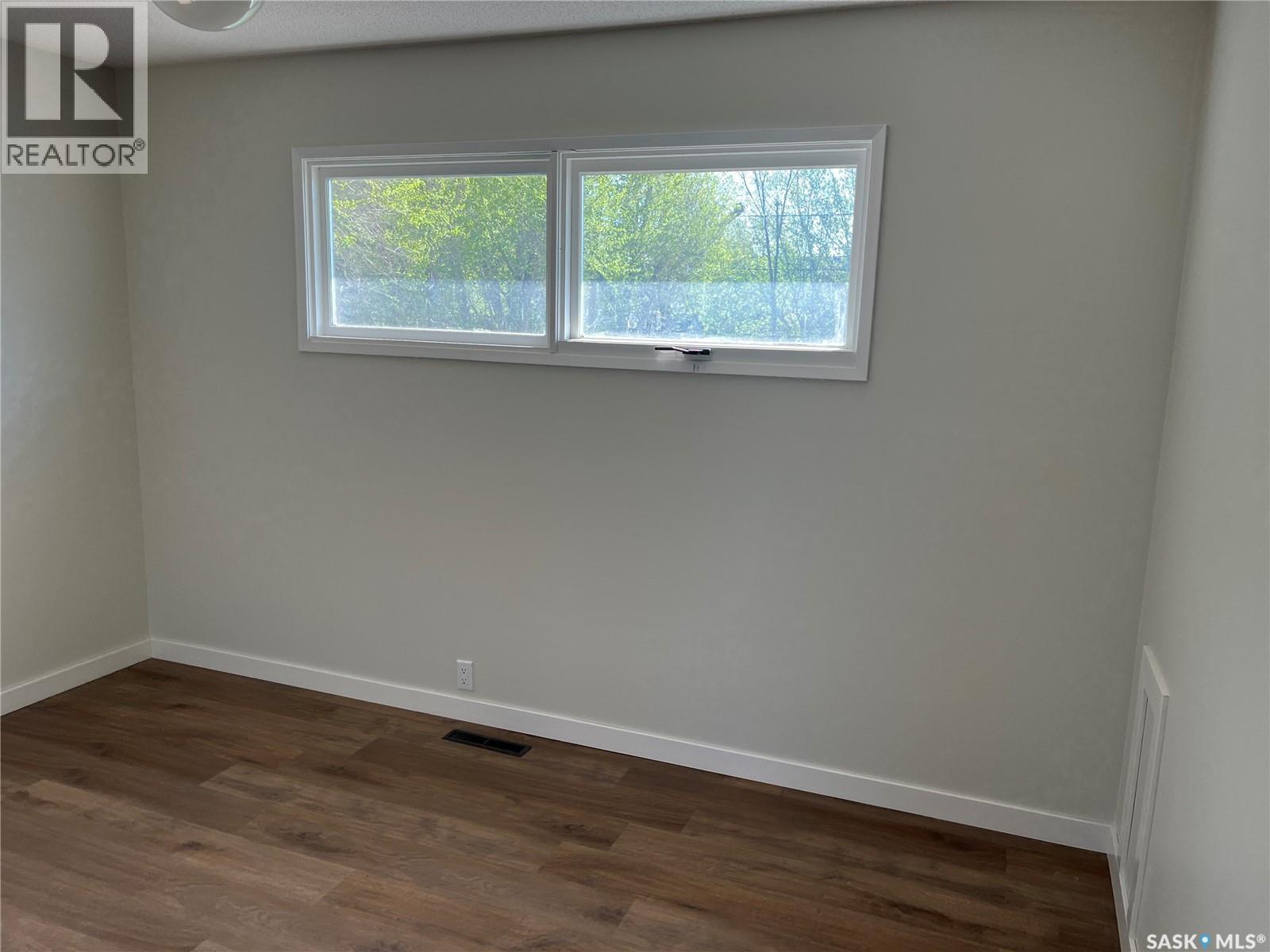 42 6th STREET NE - 16