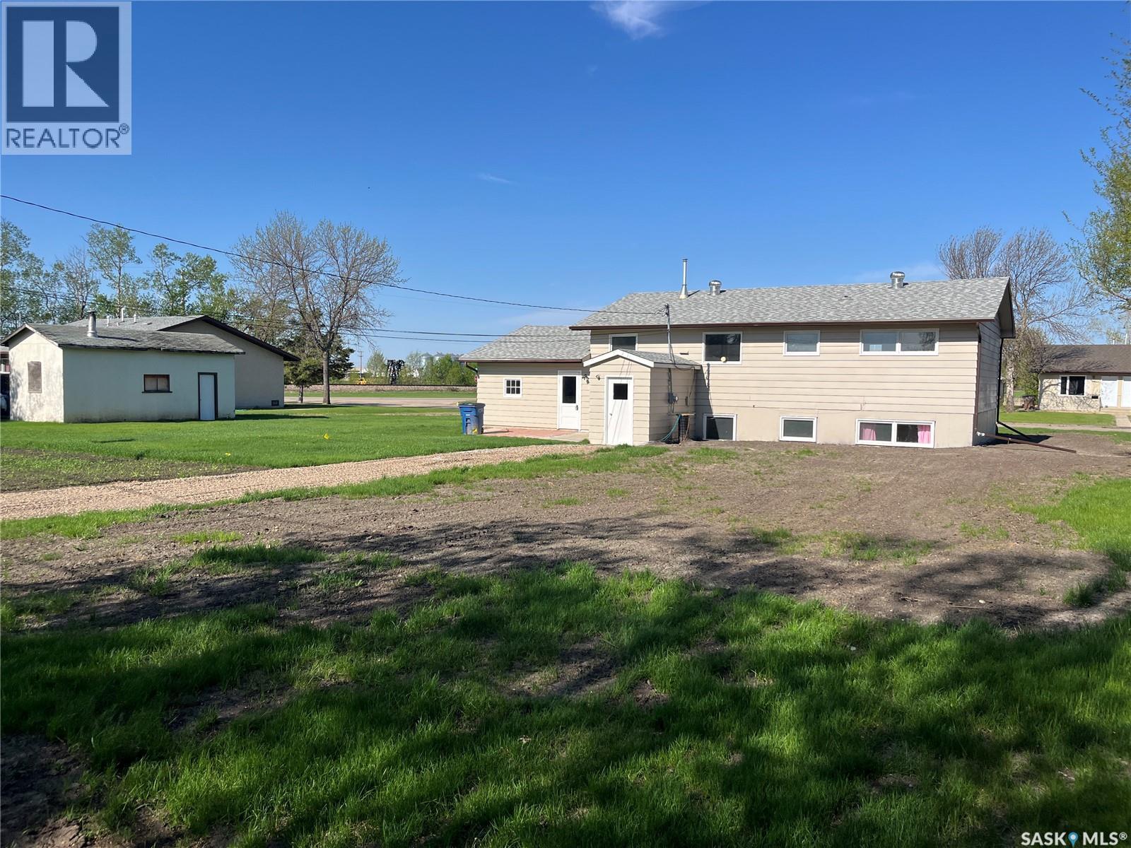 42 6th STREET NE - 32