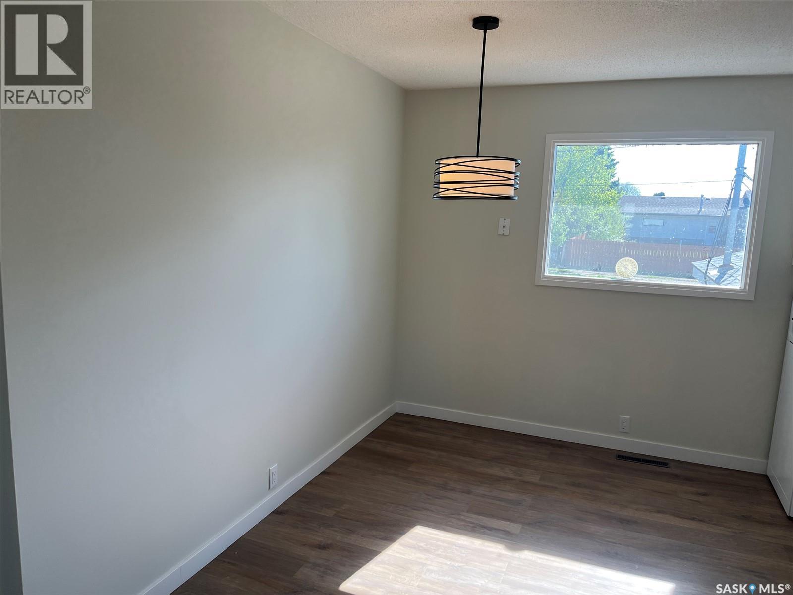 42 6th STREET NE - 6