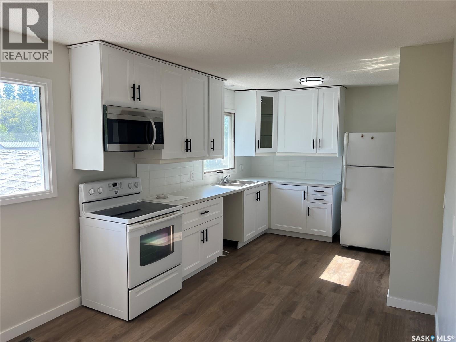 42 6th STREET NE - 9