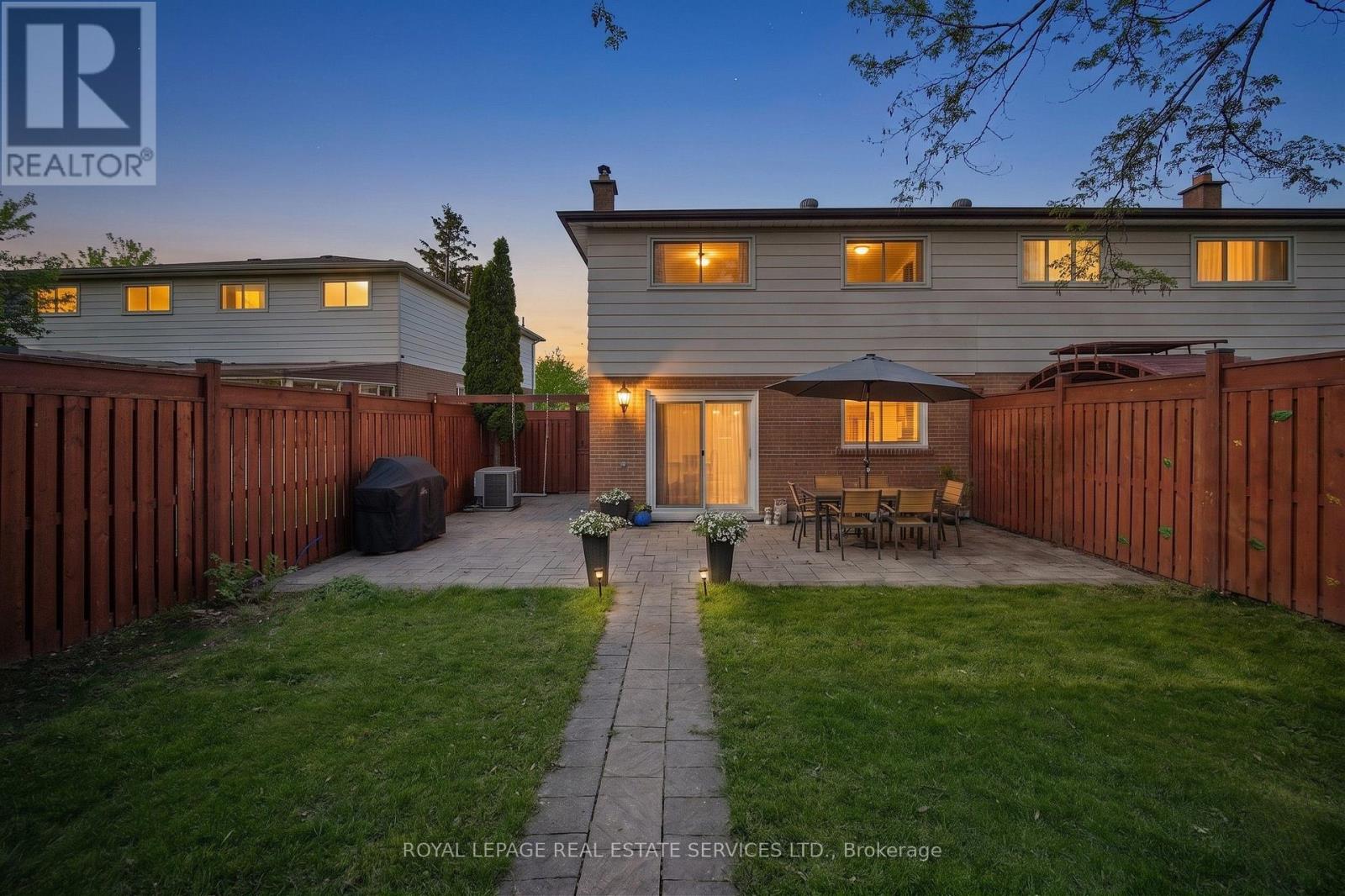 2362 GARETH ROAD - 38