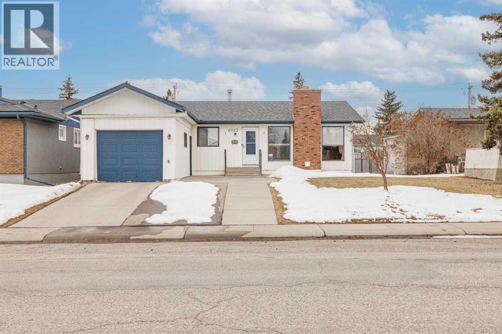 6023 MADDOCK Drive NE - 1