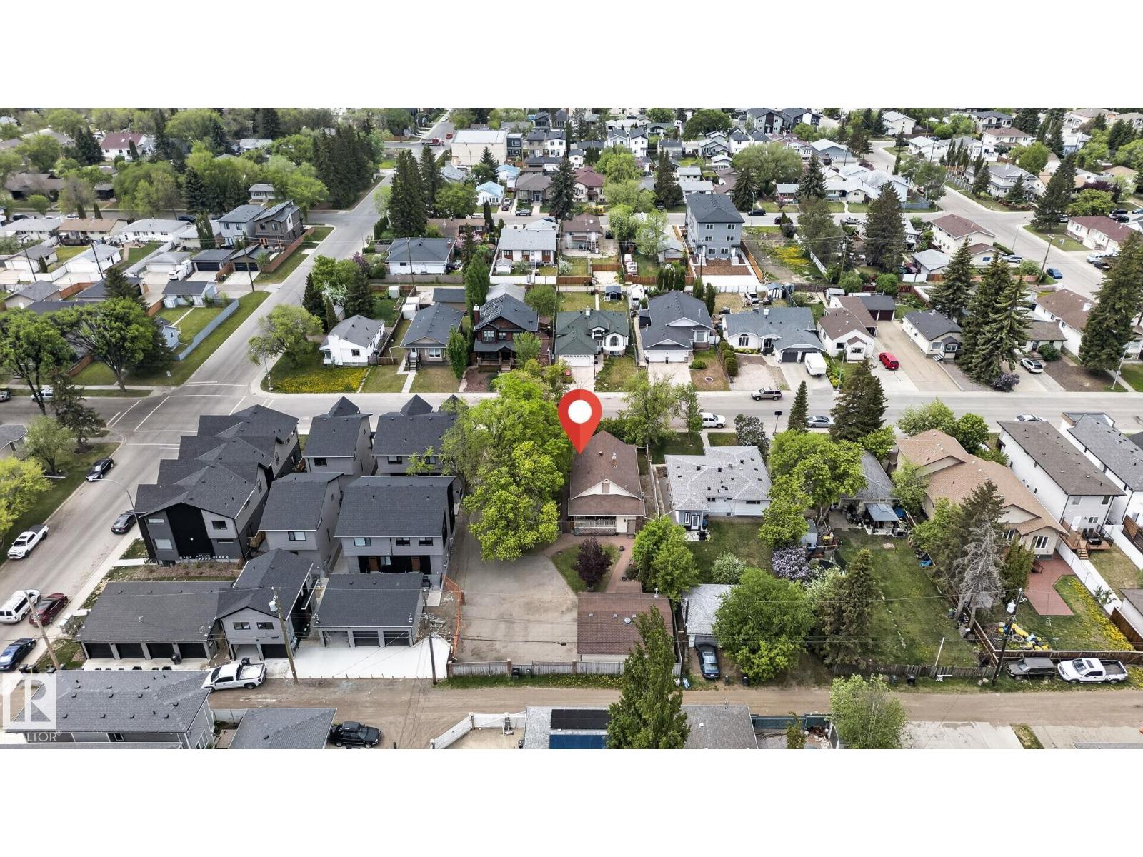 9821 153 ST NW - 10
