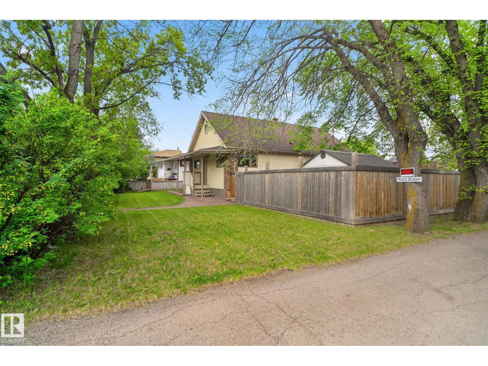 9821 153 ST NW - Image 3