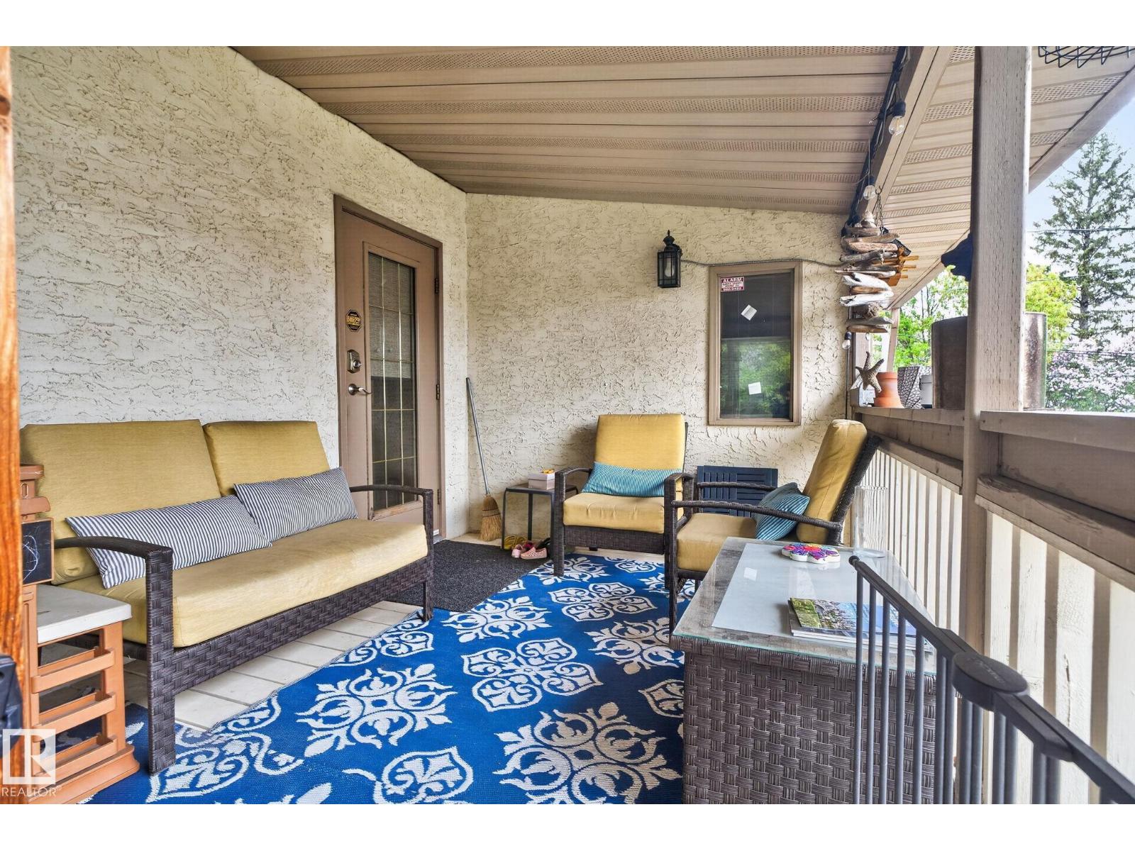 9821 153 ST NW - 37