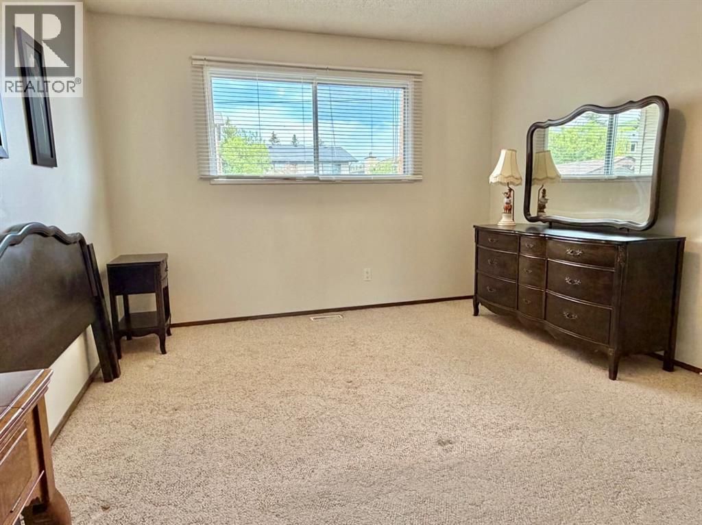1387 Berkley Drive NW - 19
