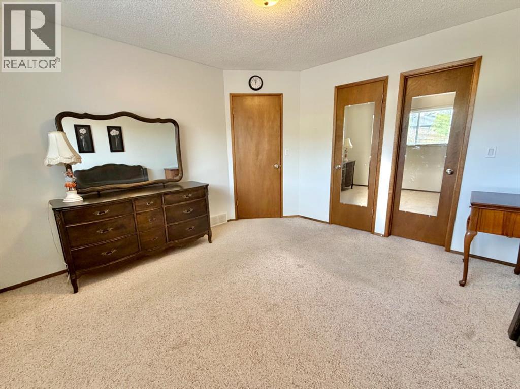 1387 Berkley Drive NW - 18