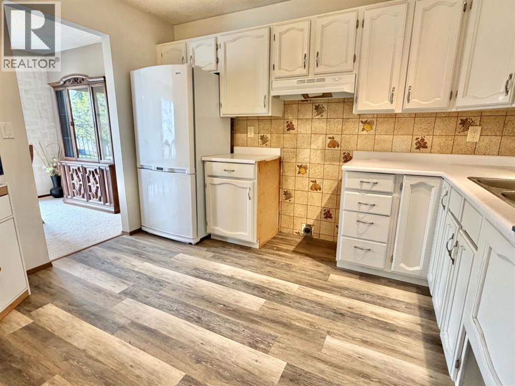 1387 Berkley Drive NW - 9