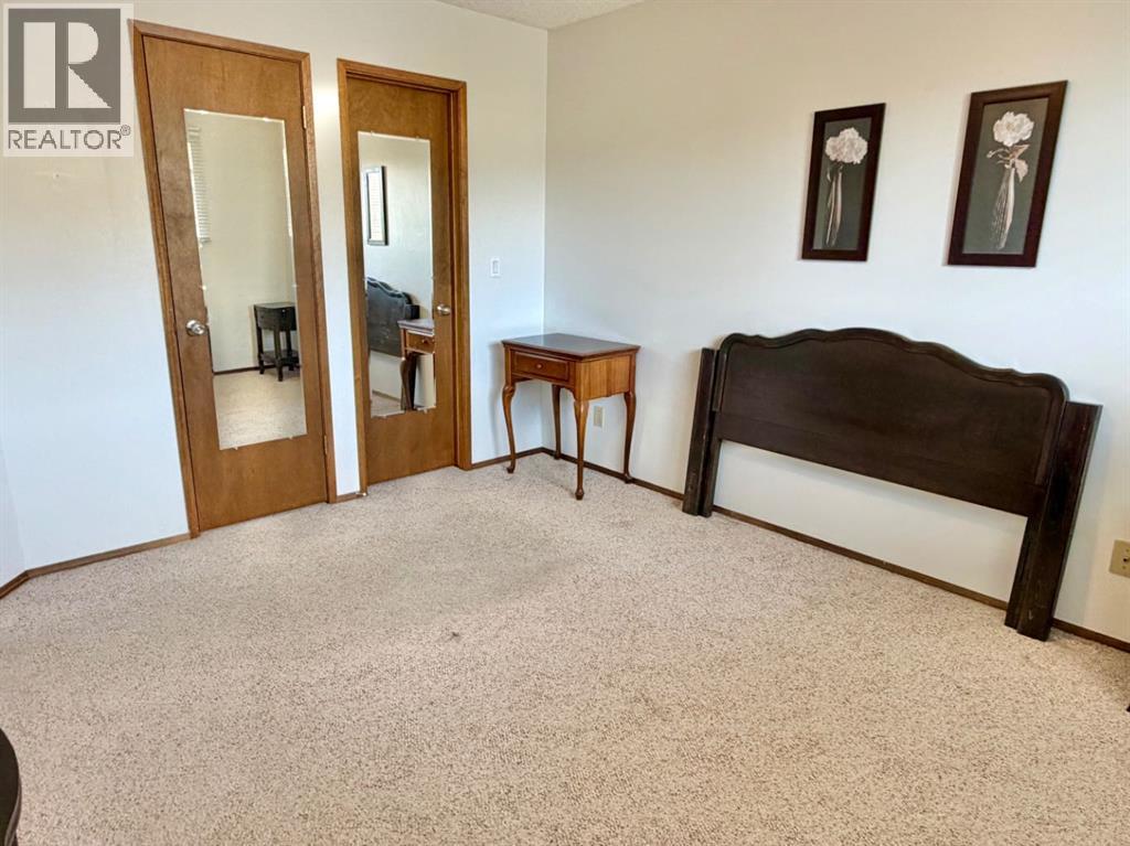 1387 Berkley Drive NW - 17