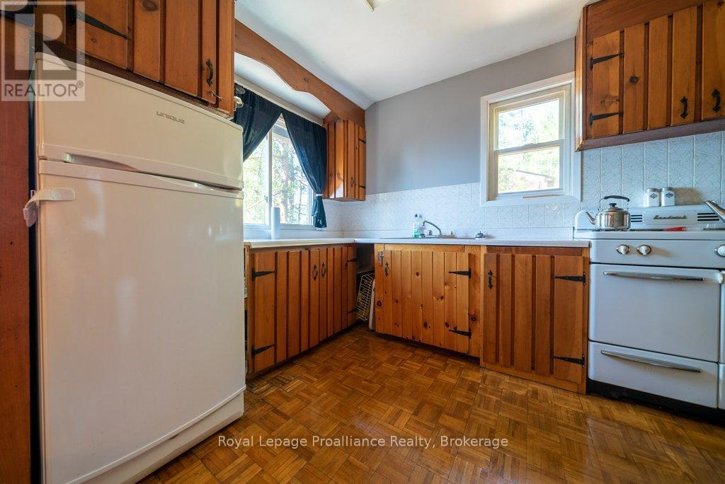 258 SKOOTAMATTA LAKE - 10