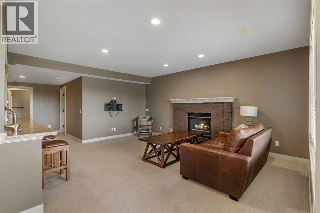 19 Coach Gate Way SW - 31