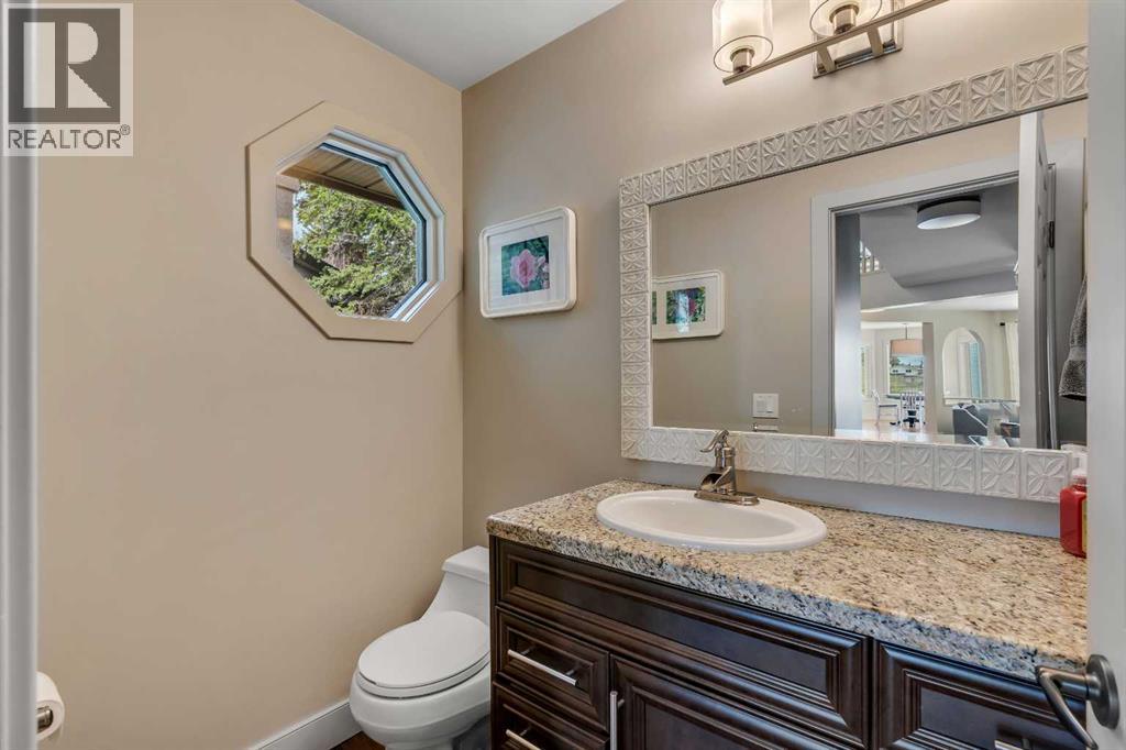19 Coach Gate Way SW - 17