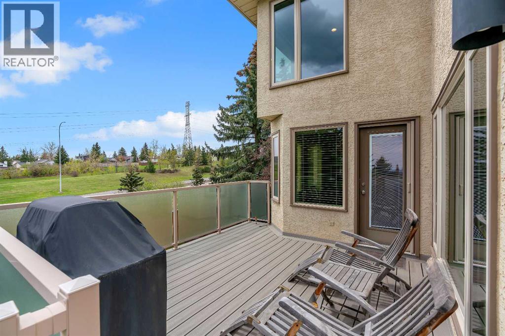 19 Coach Gate Way SW - 39