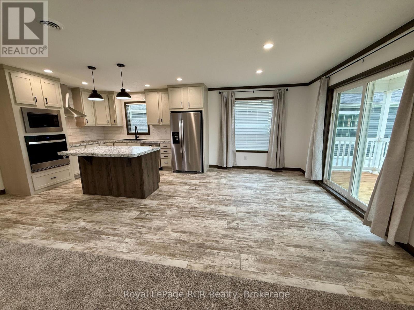 210 SPRUCE DRIVE - 14