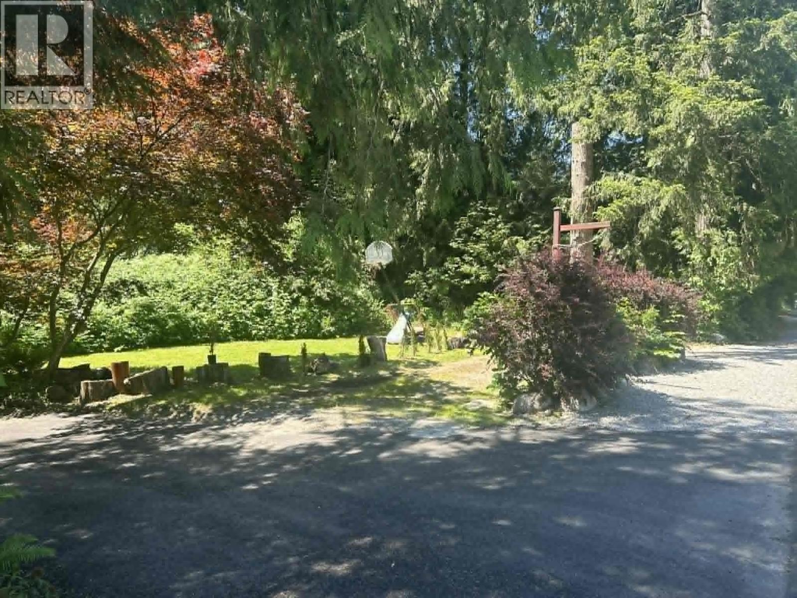 23942 FERN Crescent - photo 2
