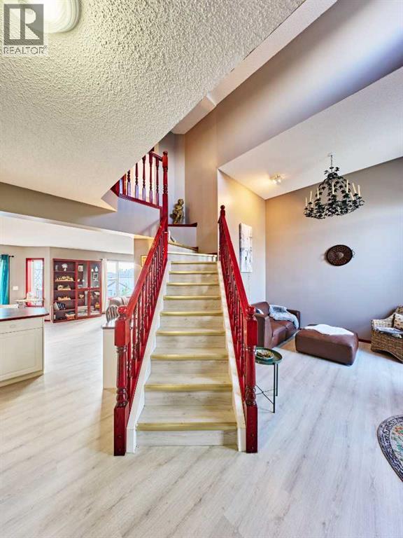 132 Somercrest Close SW - 6
