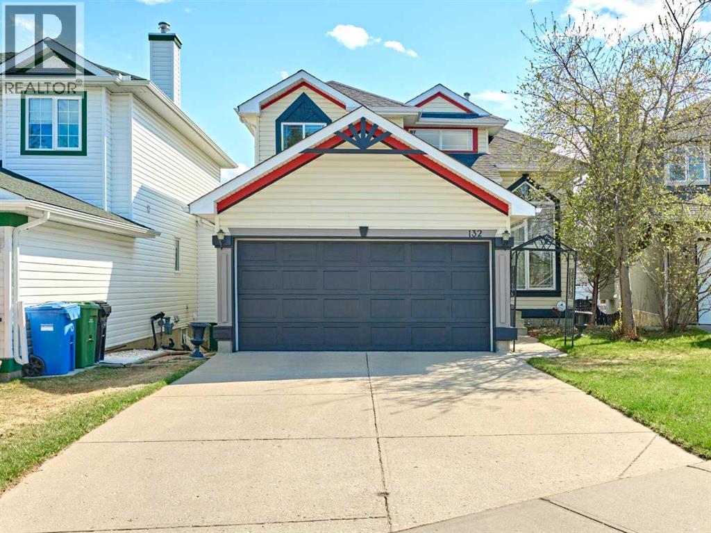 132 Somercrest Close SW - 1